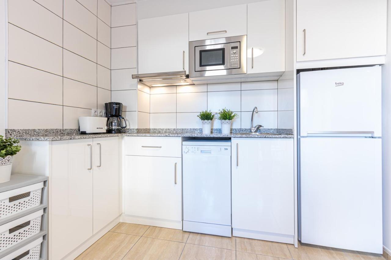 Apart-rent Av Rhode 1º 2009 Apartment Roses